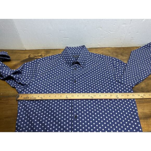 Mizzen + Main Medium Trim Leeward Blue Pink Floral Button Up Casual Preppy - Picture 9 of 12